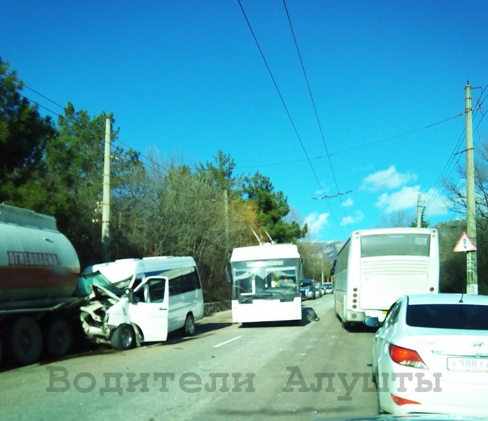 Фото © VK / Авто/мотоклуб "Водители Алушты"