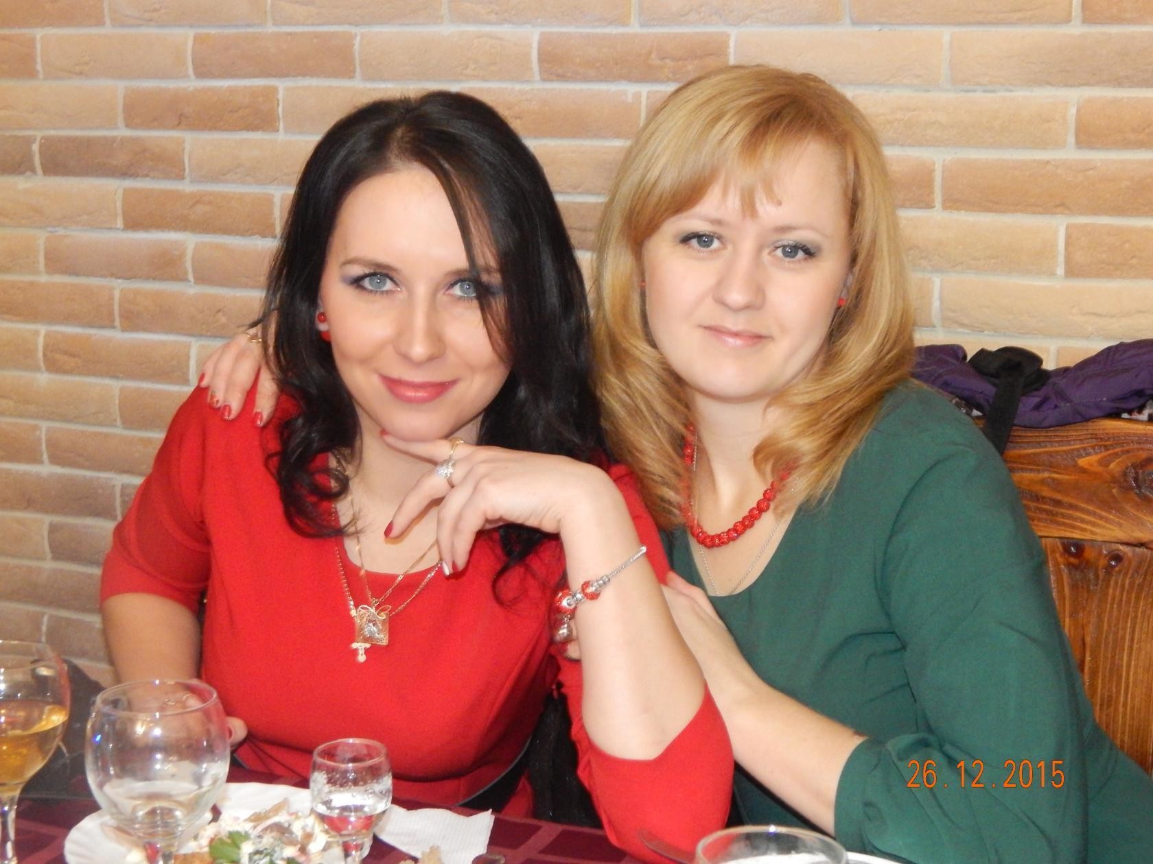 Наталья Ш. (слева). Фото: Соцсети 