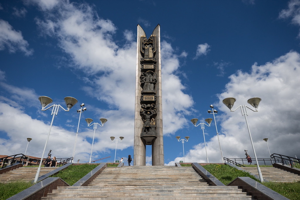 Монумент "Дружба народов" в Ижевске. Фото © ТАСС / Егор Алеев