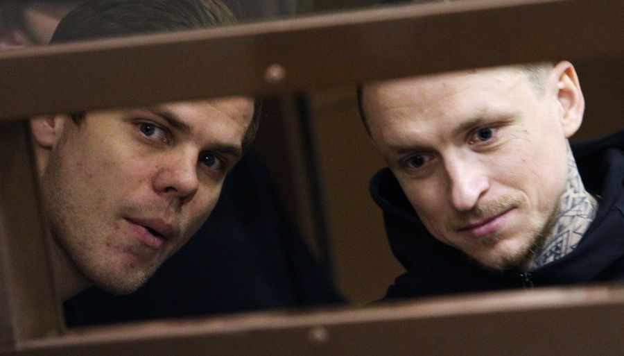 <p>Александр Кокорин, Павел Мамаев (справа). Фото © Агентство городских новостей "Москва" / Кирилл Зыков</p>