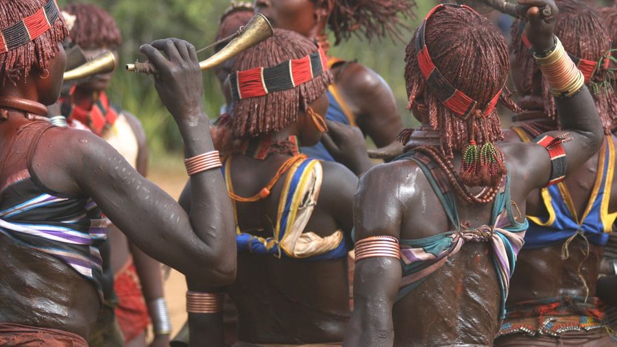 Обычаи Африки. Колдуны, ритуальный секс и бонусная жена