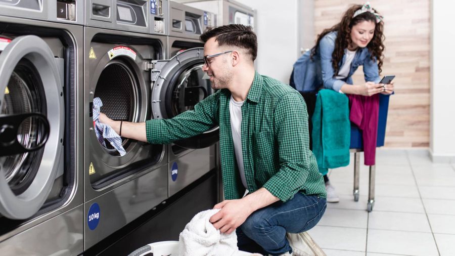 Выбор профессиональных стиральных машин для прачечной самообслуживания и общежития