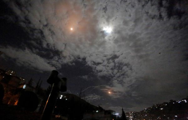В Сирии сообщили об атаке в небе над Дамаском