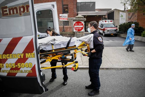 В Нью-Йорке от коронавируса умирают 9 из 10 подключённых к ИВЛ пациентов