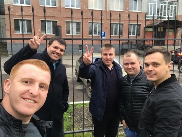 "Жёстко задержавших" педофила полицейских из Новгородской области отпустили