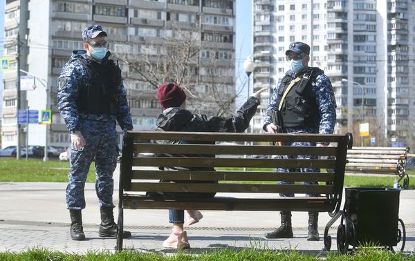 Собянин призвал сохранить в Москве строгие ограничительные меры