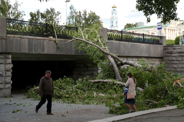 Число жертв урагана на Урале возросло до четырёх 