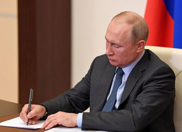 Путин поддержал решение костромского губернатора Ситникова избираться повторно