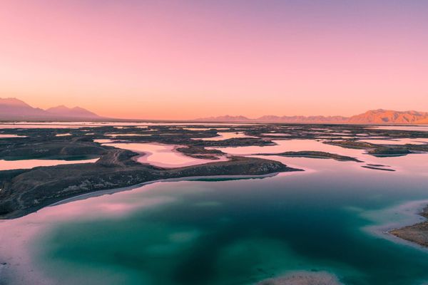 Озёра смерти со всего мира. Самые опасные и загадочные водоёмы земного шара
