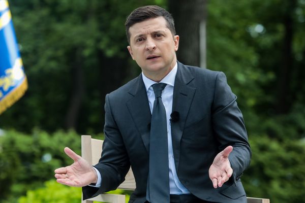 "Он солгал избирателям". На Украине зарегистрировали петицию за отставку Зеленского