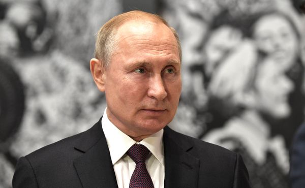 Путин: Процветание России зависит от человека труда