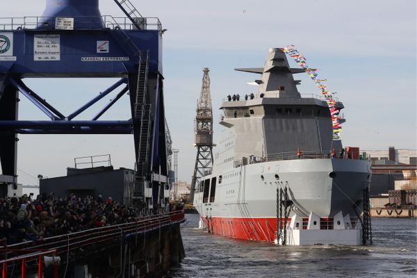 На военном корабле в Петербурге произошёл хлопок газа