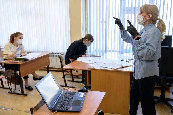 Голикова сообщила, сколько выпускников в этом году планируют сдавать ЕГЭ 