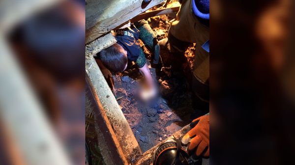 В Астрахани пропавшего школьника нашли замурованным в бетон в доме брата