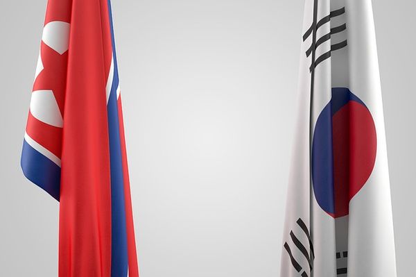 КНДР напечатала 12 миллионов листовок, чтобы распространить их в Южной Корее