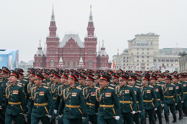 Песков рассказал, кто из иностранных лидеров приедет на Парад Победы в Москве