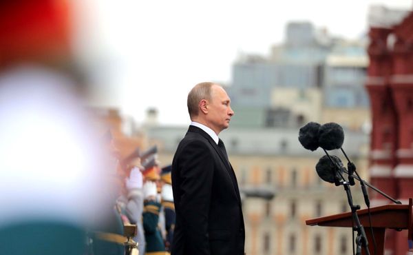 Путин: Невозможно представить, что стало бы с миром, не встань на его защиту Красная армия