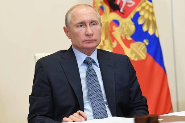 "Нельзя допускать принудиловки". Путин обсудил голосование по поправкам с новым составом ОП