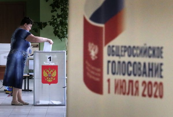 СМИ: ВЦИОМ спрогнозировал явку на голосование по конституции в 52,6%