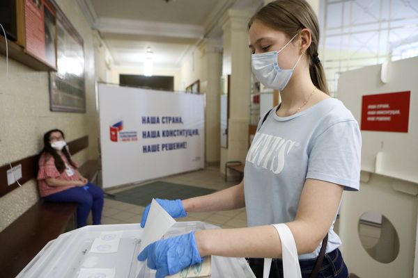 Явка на голосование по поправкам в Конституцию РФ превысила 37%
