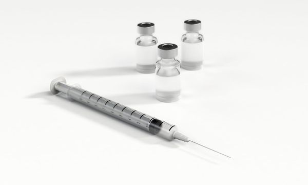 Китай заявил о намерении сотрудничать с Россией в разработке вакцины от CoViD-19