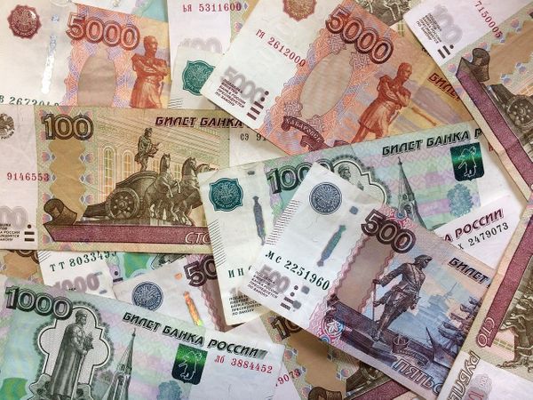 Российские банки продали коллекторам долги на 45 миллиардов рублей