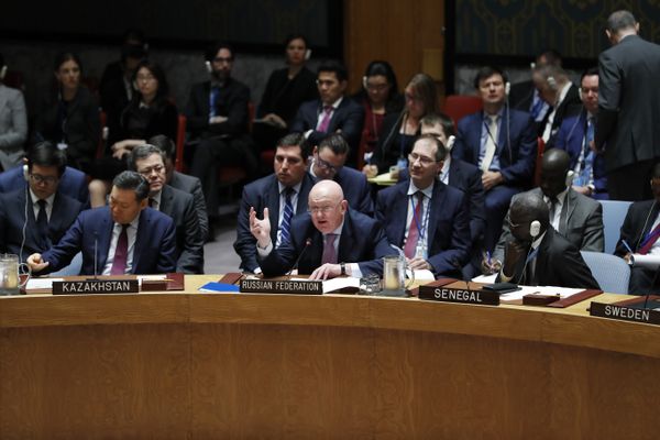 Совбез ООН принял резолюцию о продлении работы одного КПП для помощи Сирии