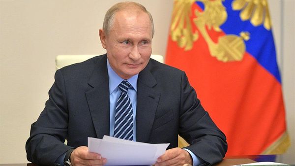 Путин поздравил российских металлургов с их профессиональным праздником