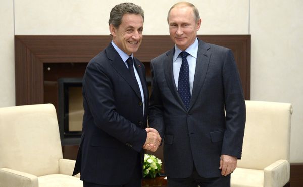 "Верен друзьям, всегда держит слово". Саркози в мемуарах рассказал о Путине