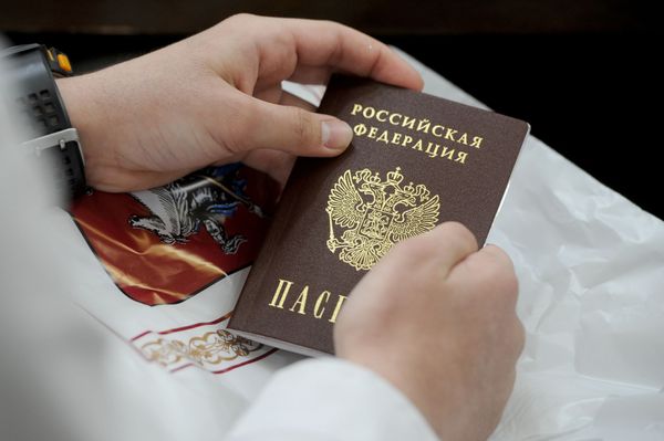 Вступил в силу закон об упрощённом получении российского гражданства
