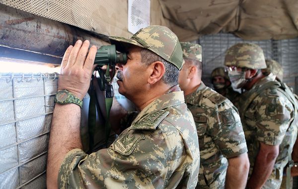 Азербайджан и Турция проведут масштабные военные учения