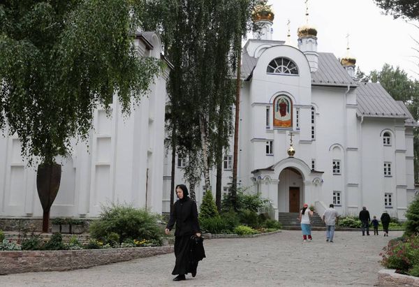 Кузнецова просит проверить информацию о насилии над детьми в Среднеуральском монастыре