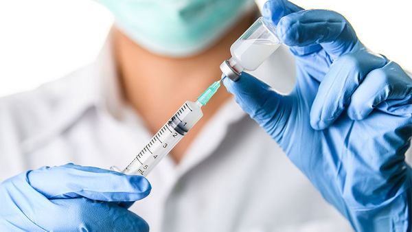 Центр "Вектор" начал клинические испытания вакцины от коронавируса
