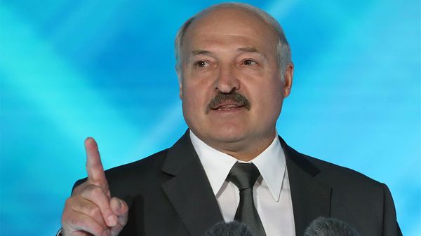 Сам себя предал. Для чего Лукашенко готовит "майдан" в Белоруссии 