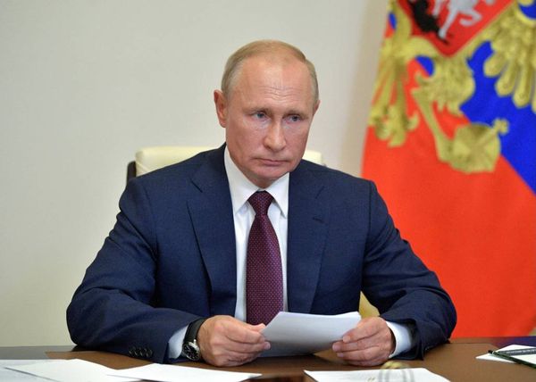 Путин напомнил о "мине замедленного действия" в Конституции СССР