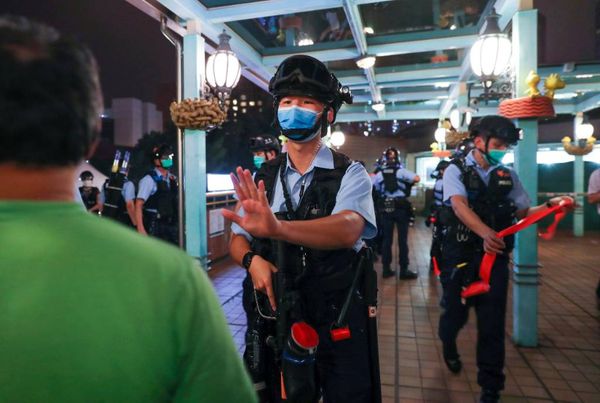 В Гонконге арестовали "главного организатора" прошлогодних акций протеста