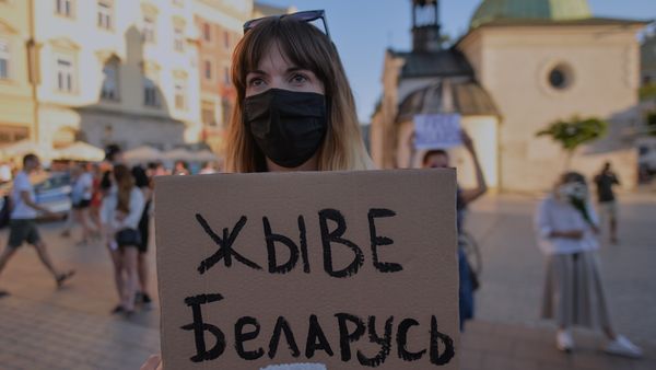 От Майдана до #жывебеларусь. К чему приводят протесты, подобные белорусским
