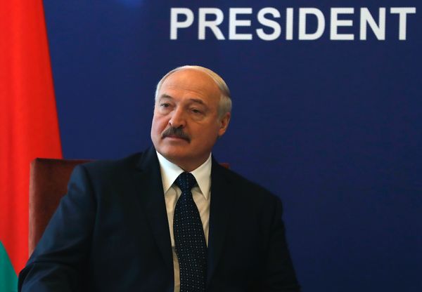 Фейки для создания "подленького настроения" у народа. Лукашенко ответил на слухи о доме в России