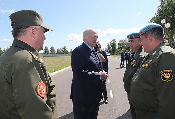 Белоруссия привела войска на западной границе страны в полную боевую готовность