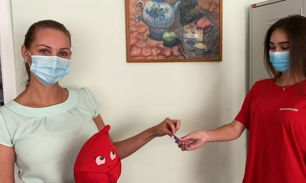 Оставайся донором. "Молодёжка ОНФ" продолжает пополнять запасы крови в российских регионах