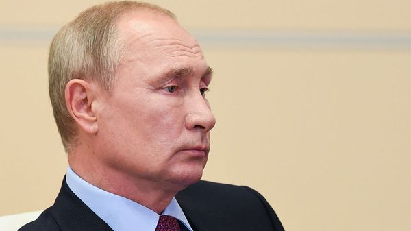 Путин обсудил ситуацию в Белоруссии с главой Евросовета