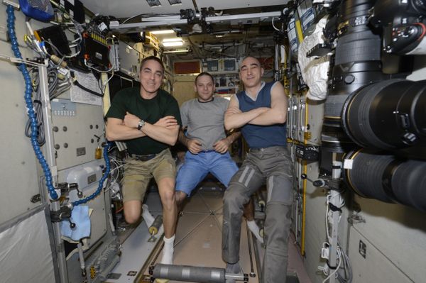 Российские космонавты приютили американца в своём сегменте МКС
