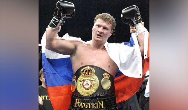Александр Поветкин стал временным чемпионом WBC, эффектно нокаутировав британца Уайта