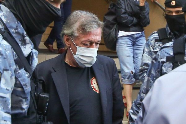 Свидетелей защиты по делу Ефремова призвали наказать за ложные показания