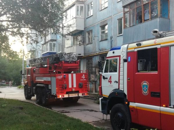 Три человека погибли при пожаре в жилом доме Самары