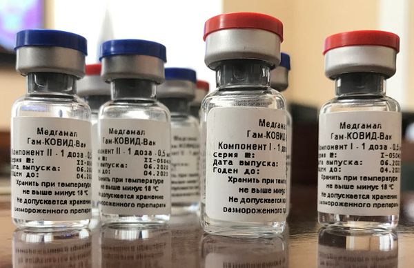 Москвичи могут поучаствовать в тестировании вакцины от коронавируса