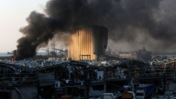 Три тысячи тонн "взрывчатки для бедных". К трагедии в Бейруте может быть причастен российский бизнесмен