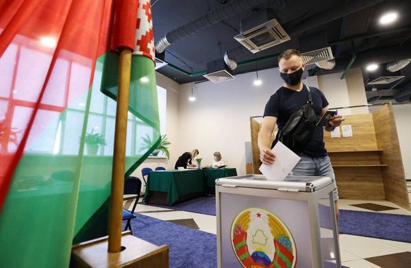 ЦИК Белоруссии озвучила новые предварительные итоги президентских выборов. У Лукашенко более 80% голосов