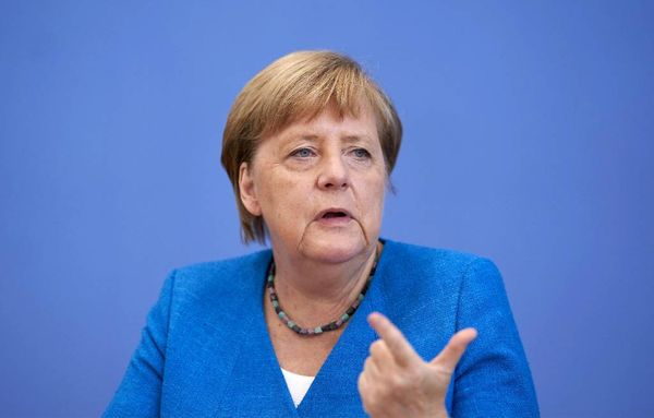 Меркель заявила, что "Северный поток — 2" будет достроен, несмотря на угрозы санкций со стороны США