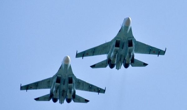Российский Су-27 перехватил британский самолёт-разведчик над Чёрным морем